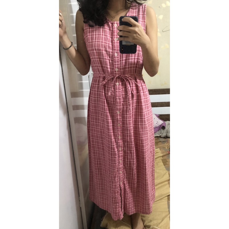 Váy kẻ caro Hồng