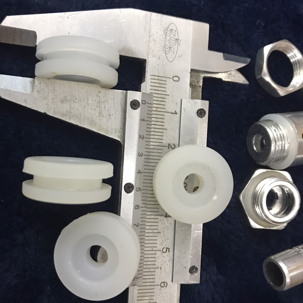 22mm 1 cái- Long đen dày 8mm Roăng silicon chịu nhiệt phi 25  bulong / bu lông