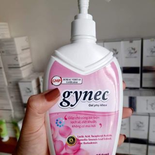 Dung dịch vệ sinh phụ nữ Gynec chai lớn 250 ml