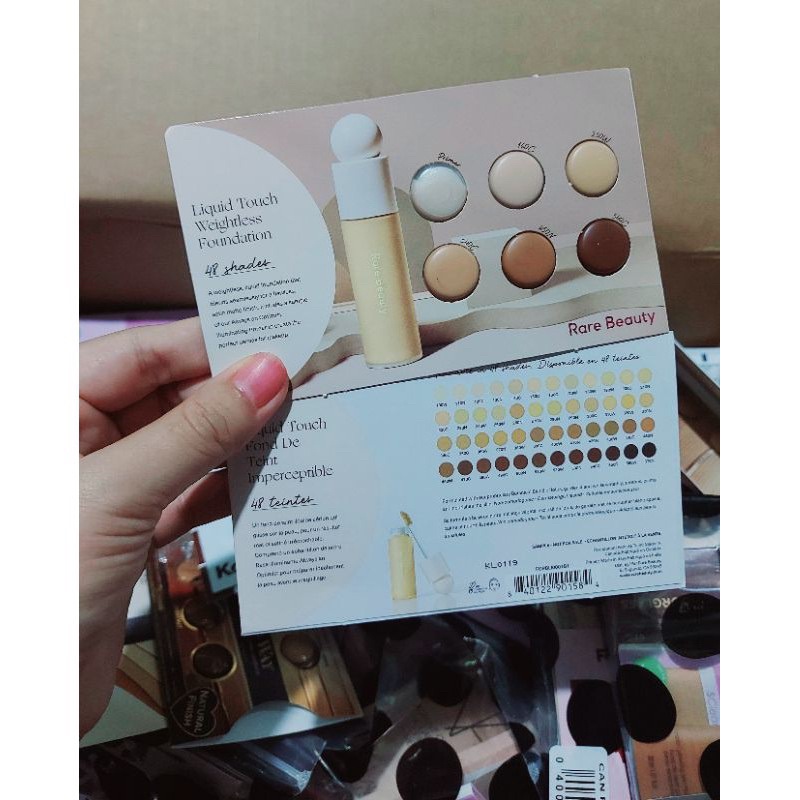 Sample Rare Beauty Kem Nền Liquid Touch Weightless Foundation