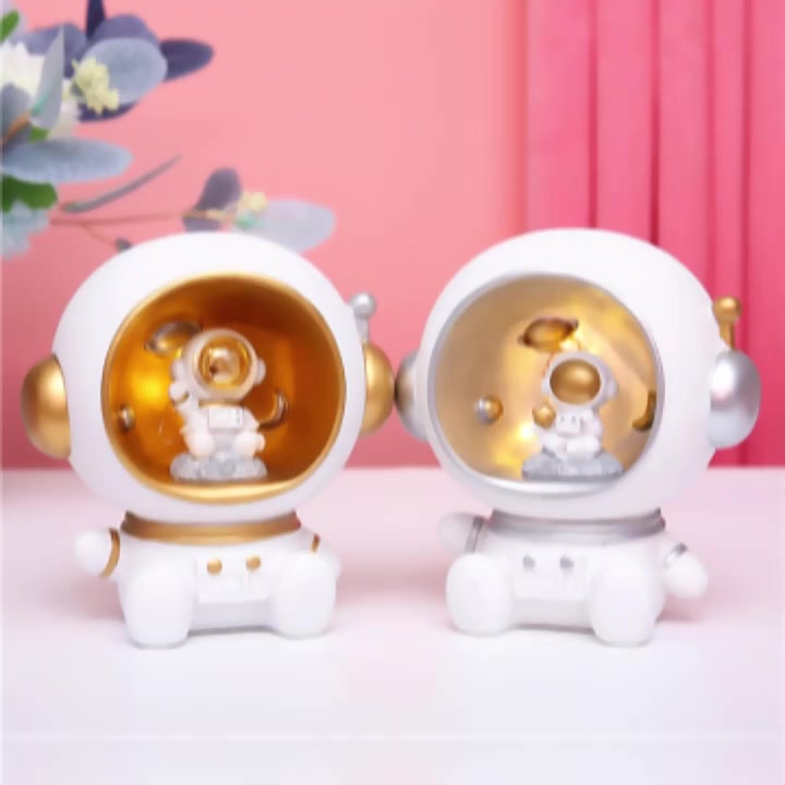 N16- Đèn ngủ, đèn trang trí phi hành gia siêu đáng yêu, quà tặng thú vị, đồ lưu niệm, trang trí bàn làm việc. Thanh Lý | BigBuy360 - bigbuy360.vn