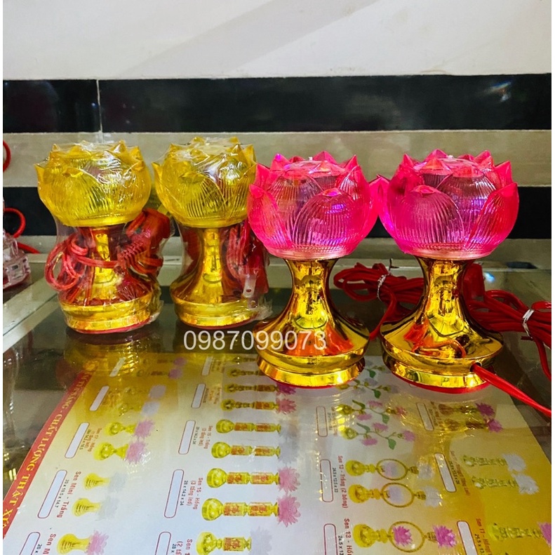 MỘT ĐÔI ĐÈN THỜ LED BÚP SEN ĐỔI MÀU