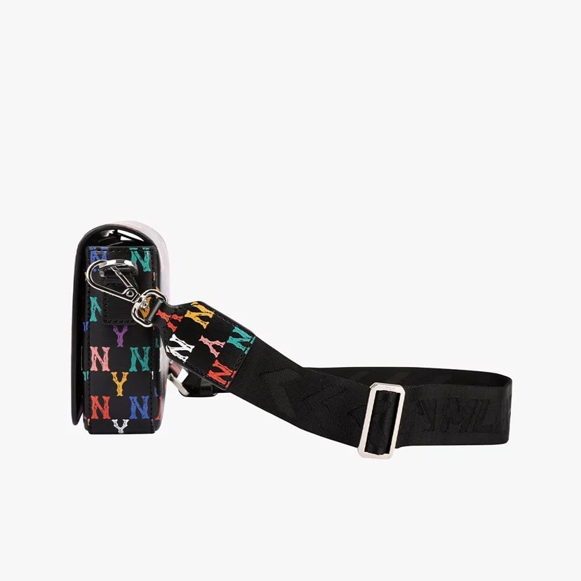 Túi đéo chéo MLB Monogram Rainbow Hoody NY Yankees Black chính hãng