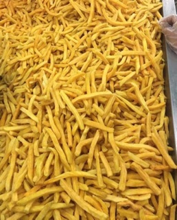Hoa quả sấy tề hùng