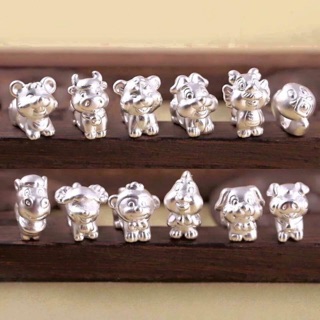 Cham 12 con giáp bạc