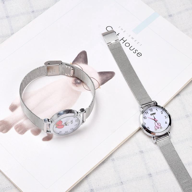 Đồng hồ điện tử dây da phong cách BTS