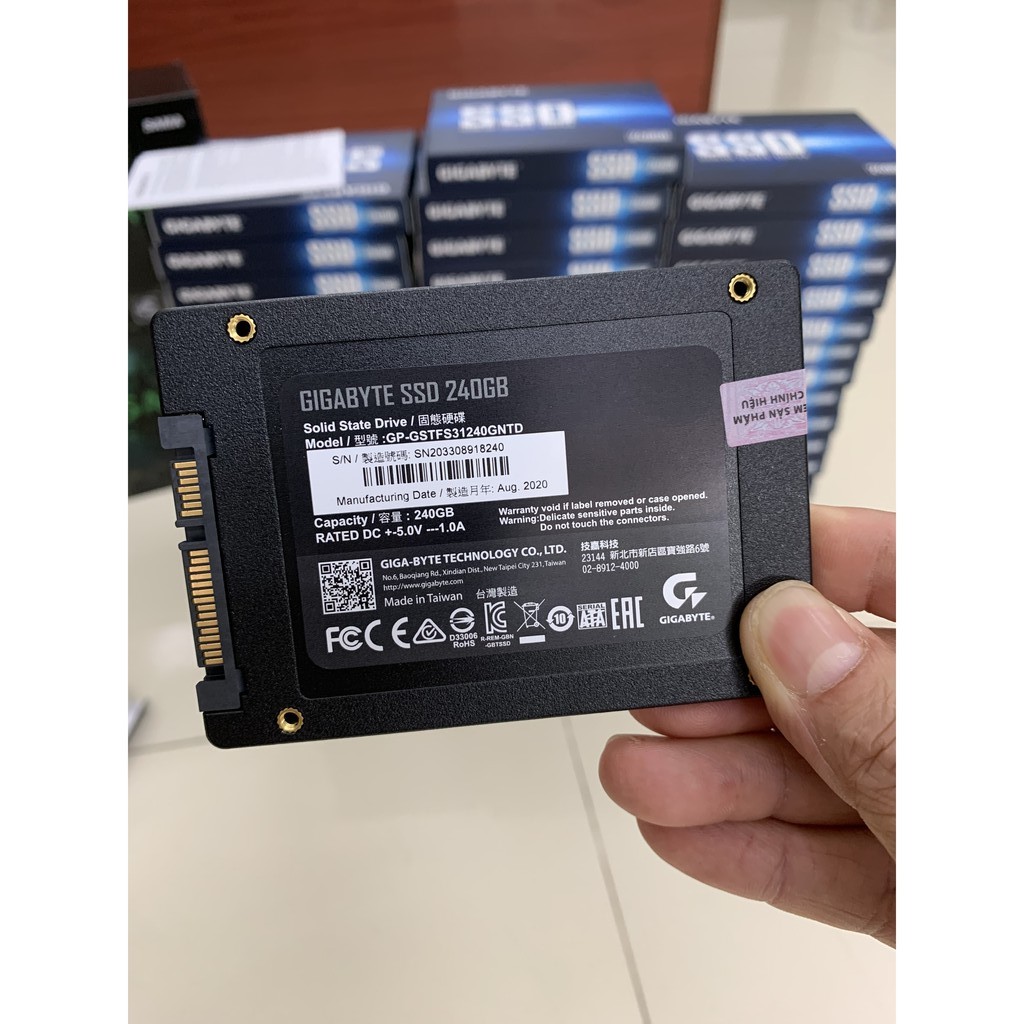 Bán SALE - SSD Gigabyte 120GB hàng chính hãng new giá tốt phục vụ anh em | WebRaoVat - webraovat.net.vn