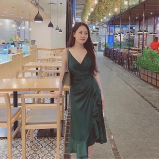 Váy lụa hai dây đuôi cá