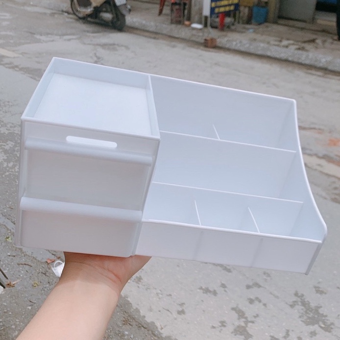 Kệ đựng mỹ phẩm FREESHIP khay đựng đồ trang điểm nhỏ gọn tiện lợi, siêu bền, tiết kiệm không gian