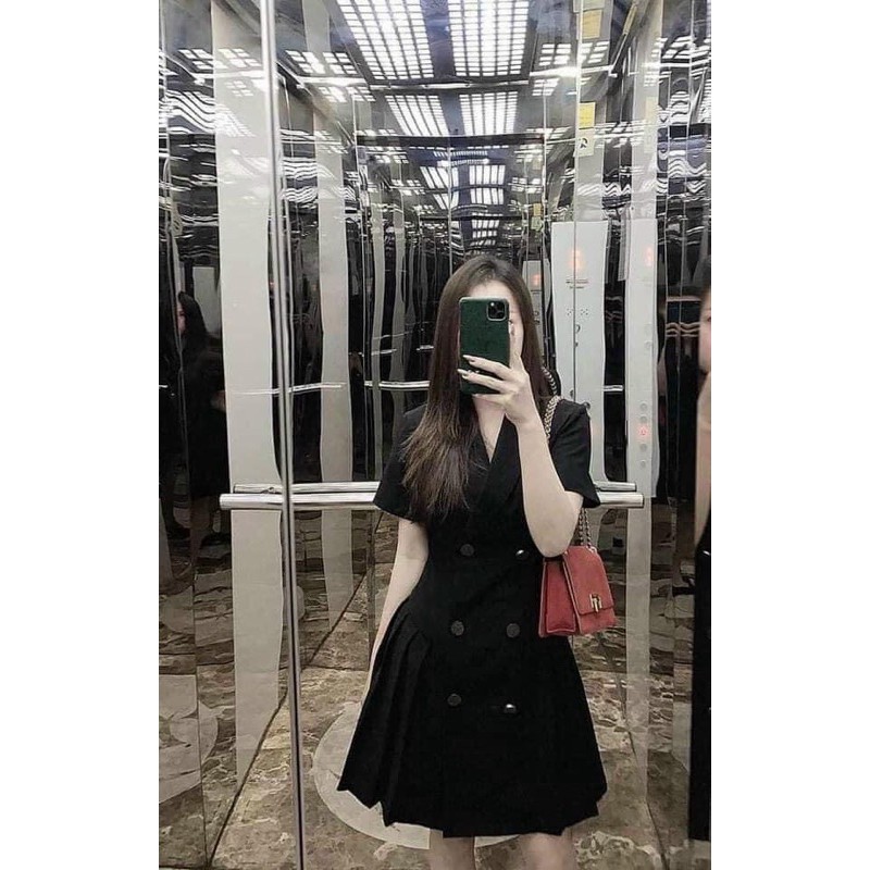 VÁY ĐEN THIẾT KẾ 6 CÚC