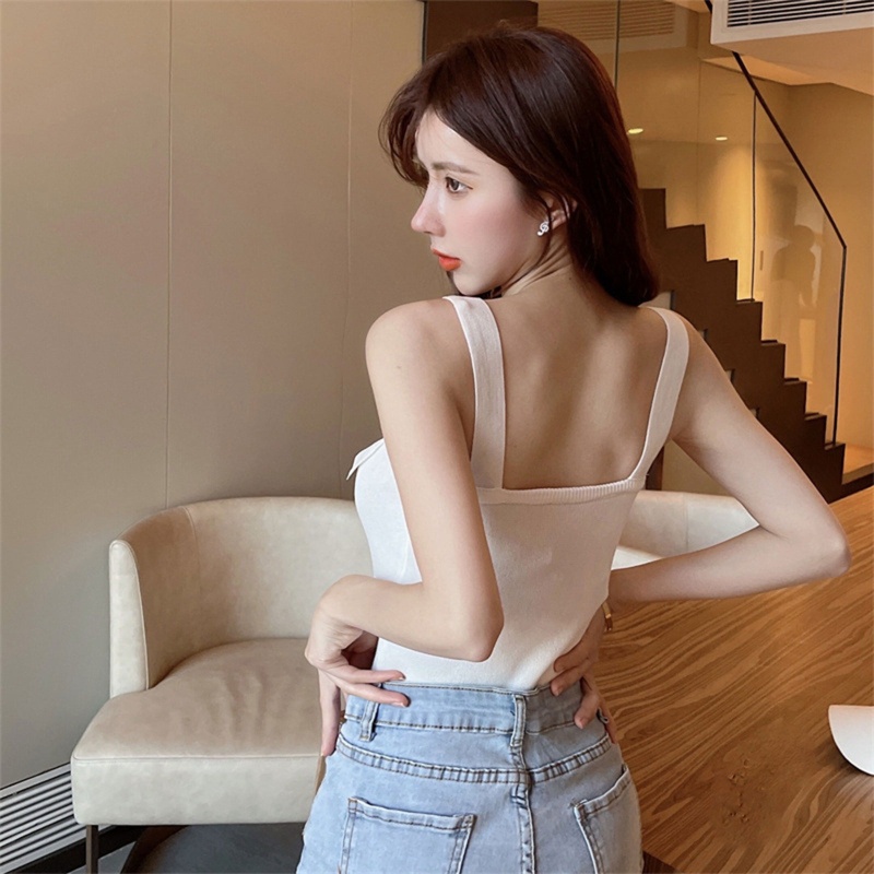 Áo Croptop Dệt Kim Hai Dây Cài Khóa Kim Loại Thêu Họa Tiết Trái Tim Xinh Xắn Cho Nữ