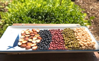 COMBO 4 LOẠI HẠT (đậu đen, đỏ, xanh, nành)-2kg