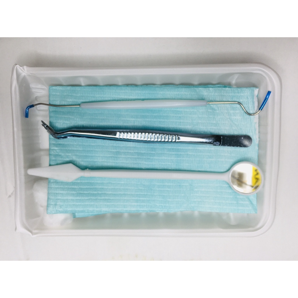 Bộ khay khám nha khoa dùng 1 lần