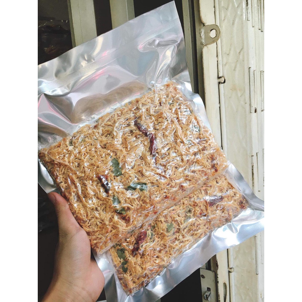 CƠM CHÁY KHÔ GÀ LÁ CHANH CÔ BA SÀI GÒN 500GR
