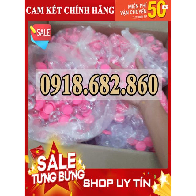 100 hũ đựng mỹ phẩm 3 gram, dạng phi thuyền, hũ trắng trong, nắp hồng, giá 120.000 đồng, sản phẩm không thể thiếu ở spa.