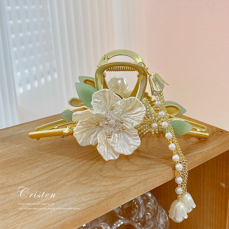 Kẹp Càng Cua Kim Loại Đính Hoa Trà Phong Cách Hàn Quốc