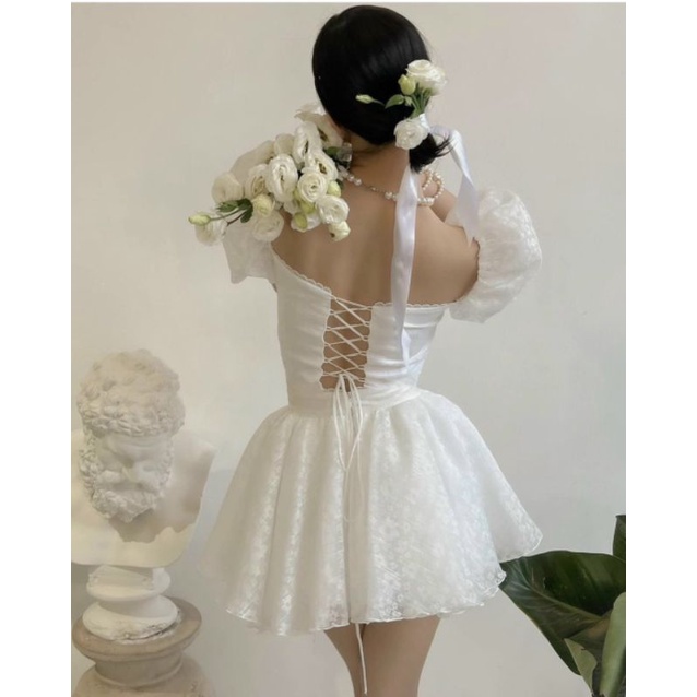 Đầm trắng ren hoa dáng xòe đan lưng Sofia Dress