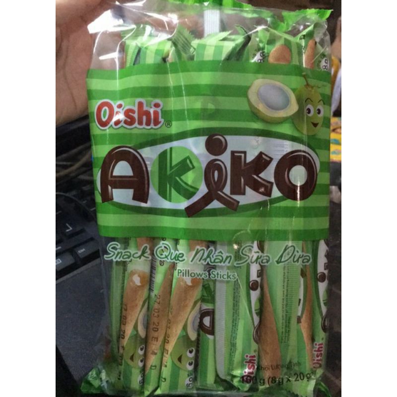 Bánh snack Que Akiko oishi 160g (20 que)