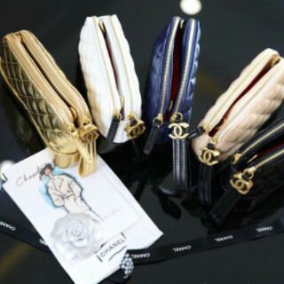 Túi hobo dáng clutch