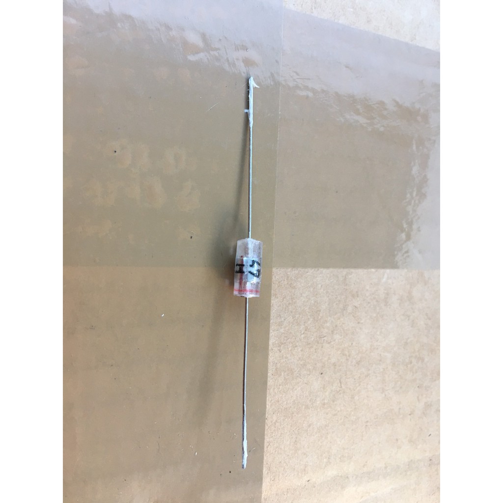 Tụ điện audio Siemens 47pF 160V 2,5%