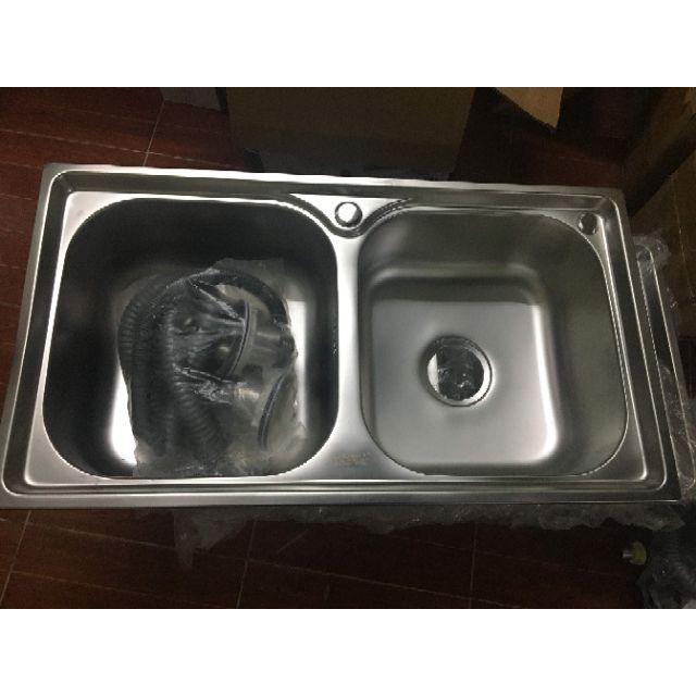 Chậu rửa bát 2 hố inox 304 + bộ xả chậu