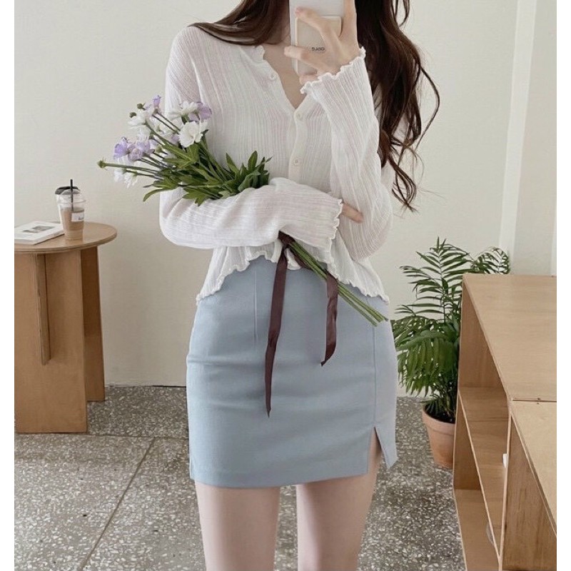 [Mã SKAMSALE06 giảm 10% tối đa 100K đơn 150K] Set croptop trắng cuốn biên kèm chân váy xanh biển