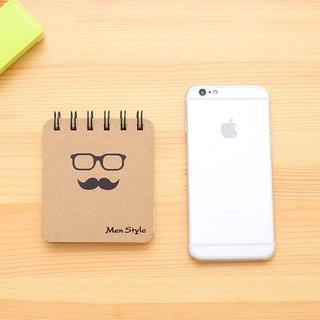 1 cuốn sổ râu lò xo