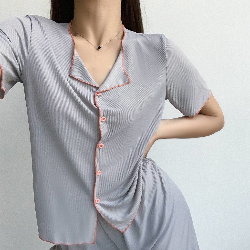 Bộ Đồ Ngủ Lụa Mỏng Tay Ngắn Dáng Rộng Phong Cách Thời Trang Hàn Quốc Có Size 4XL