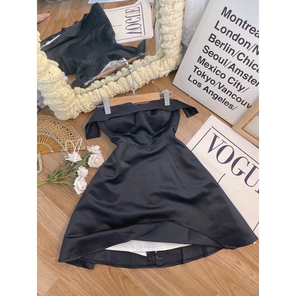 ĐẦM ĐEN TAFTA ỐNG ĐEN DÂY NGANG NGỰC