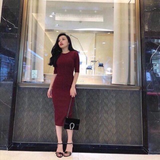 Váy len body tay lỡ
