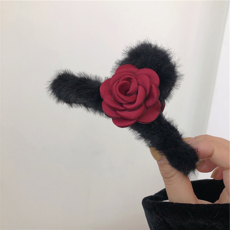 Kẹp Tóc Càng Cua/ Kẹp Gấp Tóc Hoa Hồng Có Lông Mềm Mại Thời Trang - DISI