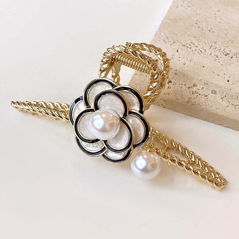 Kẹp Tóc Hình Cá Mập Đính Hoa Trà Và Ngọc Trai Phong Cách Retro 2022