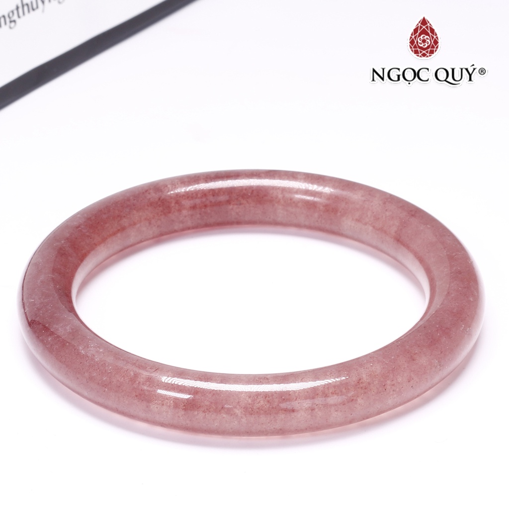Vòng thạch anh dâu strawberry quartz liền khối - Ngọc Quý