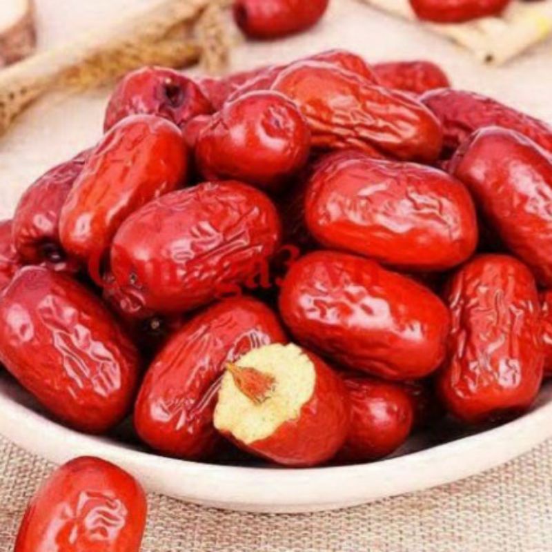 100gr táo đỏ nấu sâm chè