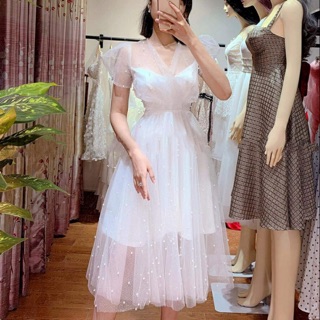 Đầm coè tay phồng lưới kim tuyến đính cườm