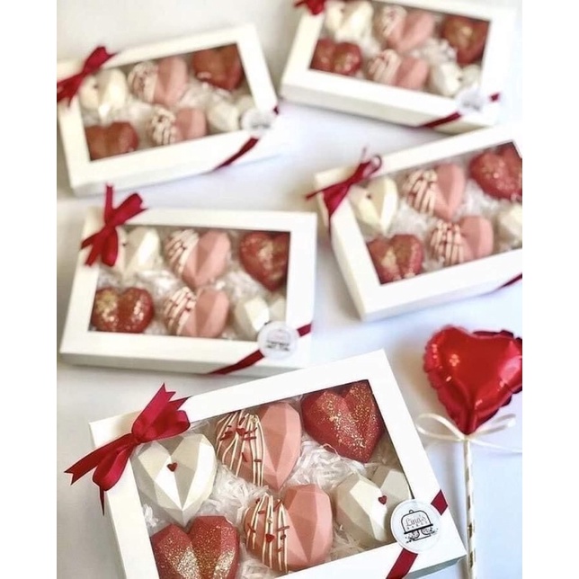 Hộp Socola Valentine Trái Tim Kim Cương Chocolate Quà 14/2