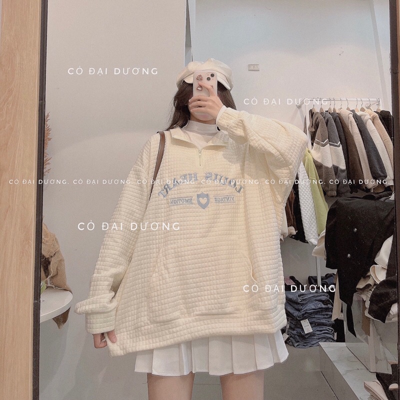 áo xốp cổ bẻ louis heart | BigBuy360 - bigbuy360.vn
