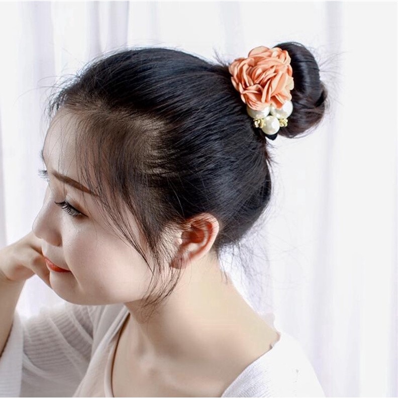 Dây cột tóc đính hoa hồng và hạt ngọc xinh xắn PK084