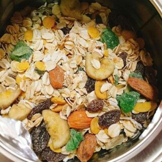 NGŨ CỐC MIXED NUTS OATMEAL