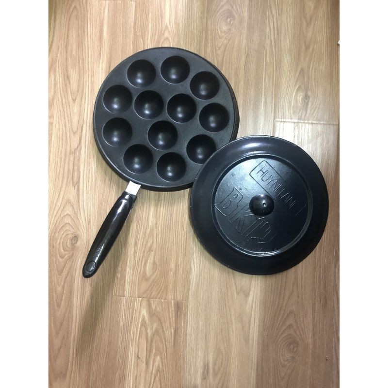 Khuôn bánh khọt chống dính tay cầm Cao cấp Huỳnh Anh 8 lỗ .10 lỗ,12 lỗ