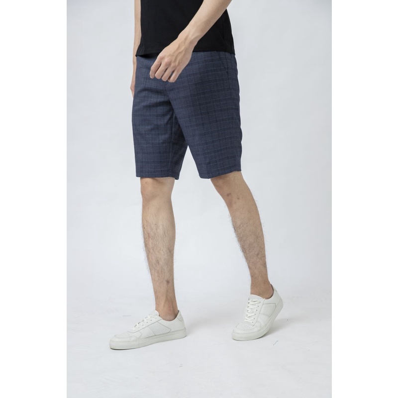 Quần Short Âu KWIN KSO016S1 Vải Co Giãn, Kẻ Caro Sang Trọng, Form Regular