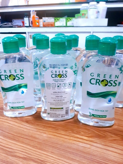 Nước rửa tay khô GREEN CROSS trà xanh 250ml