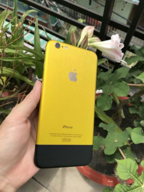 Dán skin nhôm xước giả iphone 2