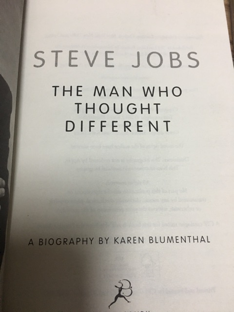 Sách Ngoại văn Tiếng Anh nhập khẩu: STEVE JOB- THE MAN WHO THOUGHT DIFFERENT