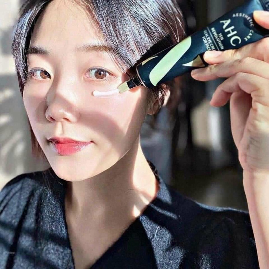 Kem Dưỡng Da Vùng Mắt và Mặt AHC Ageless Real Eye Cream For Face 30ml