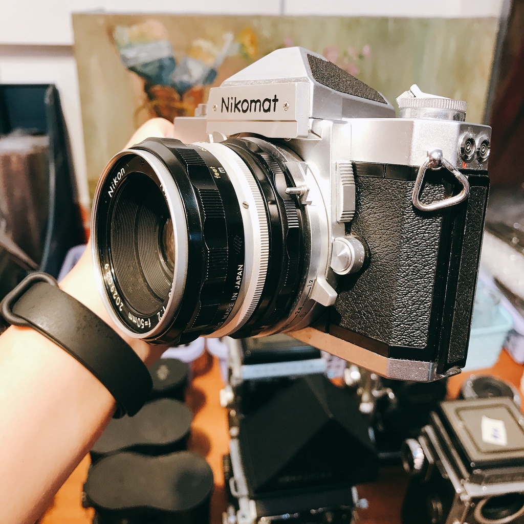 Máy ảnh film Nikon Nikomat FTN Silver