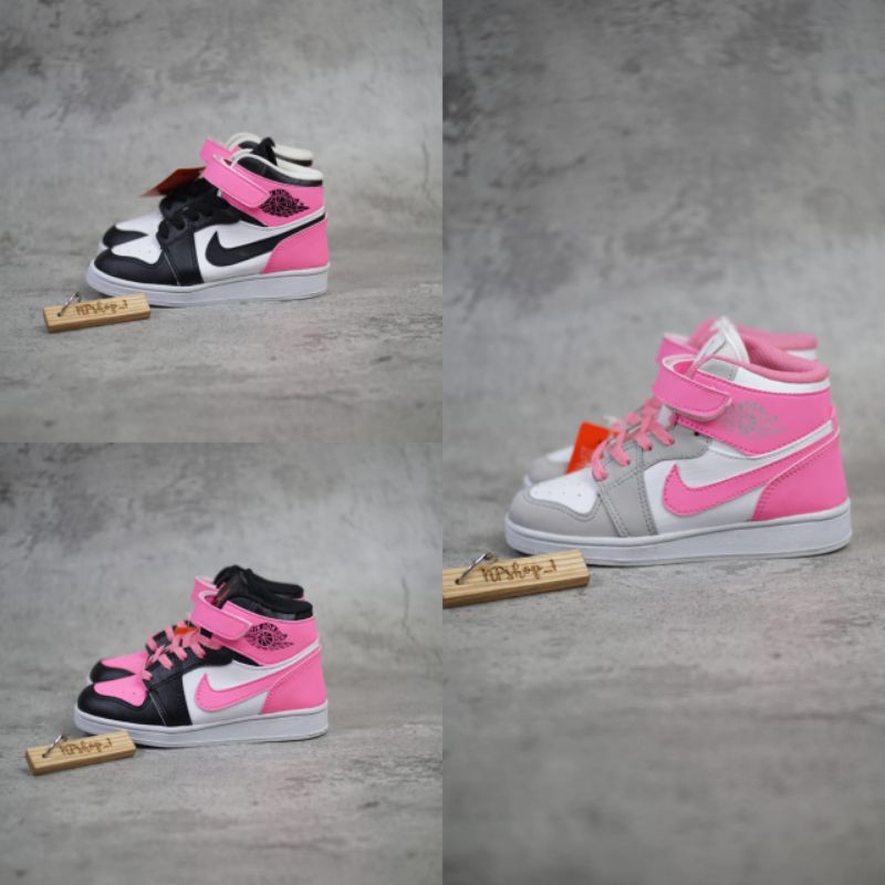 Dễ Thương Giày Thể Thao Nike Air Jordan 1 Màu Hồng Thời Trang Cao Cấp Cho Nữ