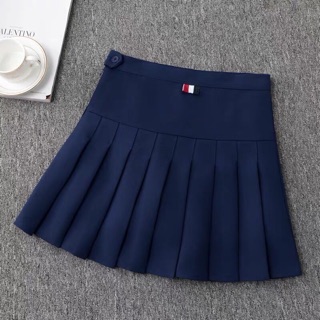 Chân váy xếp ly