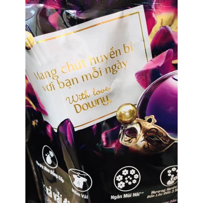 Nước xả vải Downy đậm đặc hương Huyền Bí túi 2.2 lít