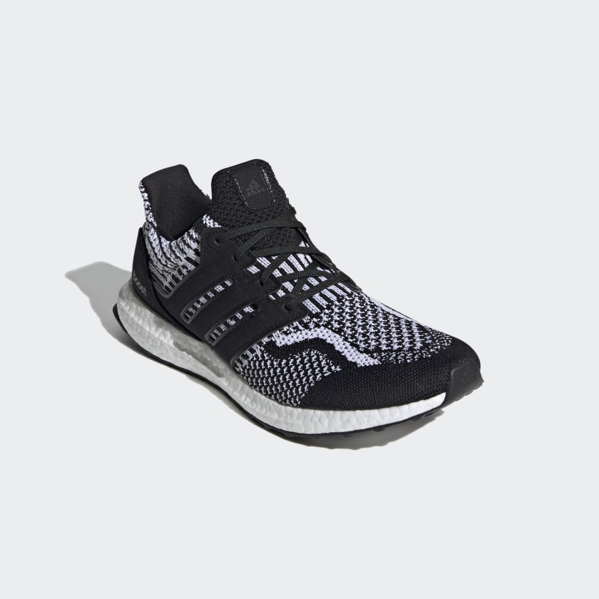 Giày Adidas nam chính hãng Ultraboost DNA 5.0 Đen FY9348
